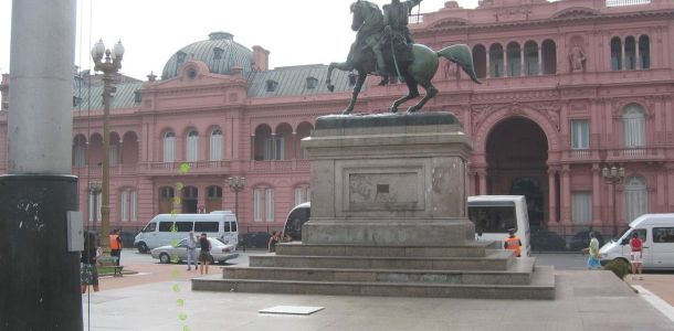 casa rosada copy